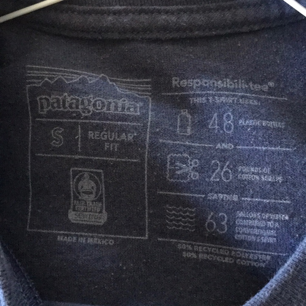 Mens Patagonia Long Sleeve Shirt - Picture 3 of 5